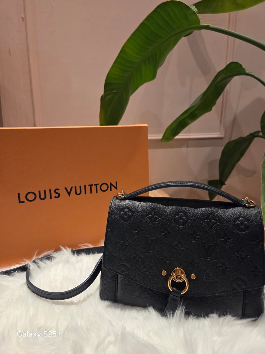 루이비통 앙프렝뜨 블랑 BB L308281 상품이미지9