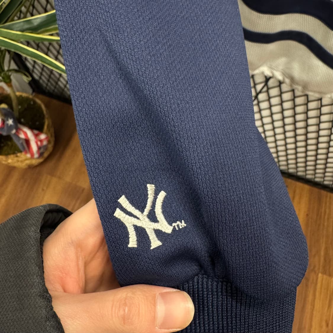 90s MLB X 양키스 트랙자켓 전면 빅로고 포인트 네이비 화이트 상품이미지7