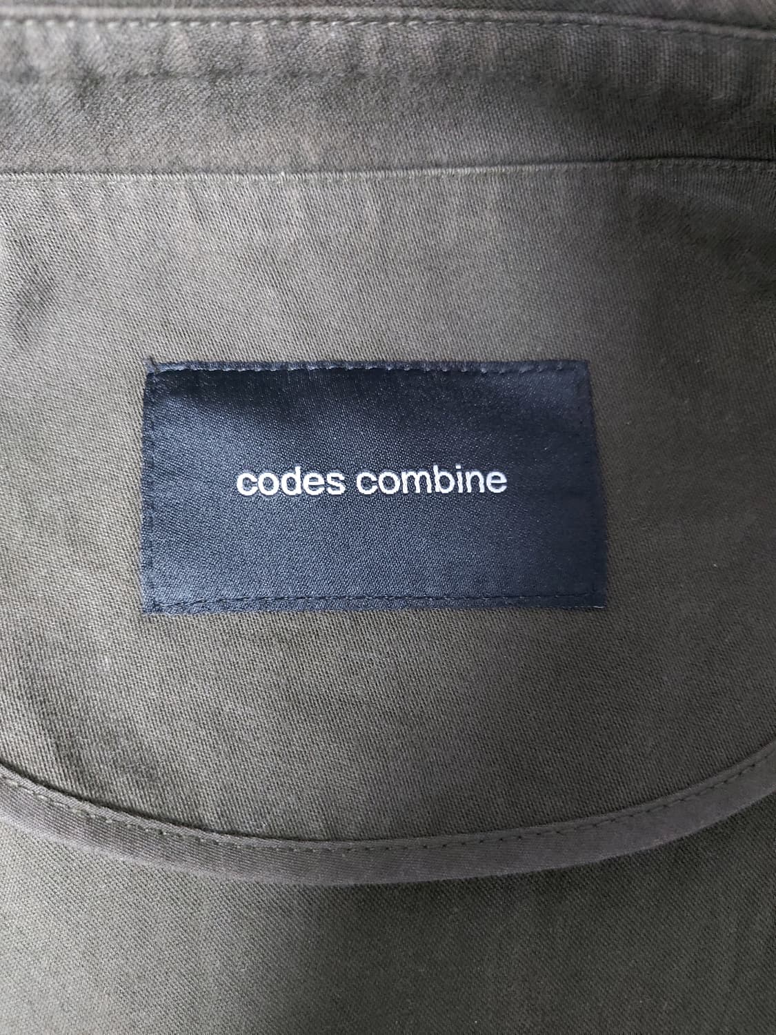 CODES COMBINE 카모플라쥬 배색 자켓(80)

 상품이미지6