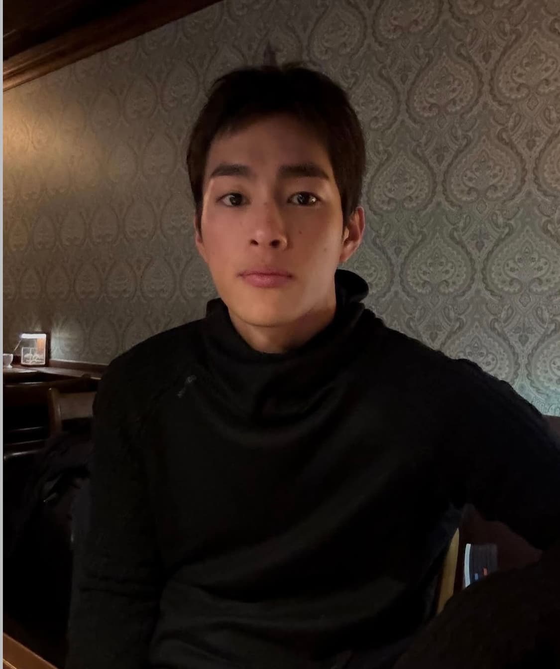 혜인서 테크울 후드 니트 3사이즈 블랙 홍태준 착용 상품이미지5