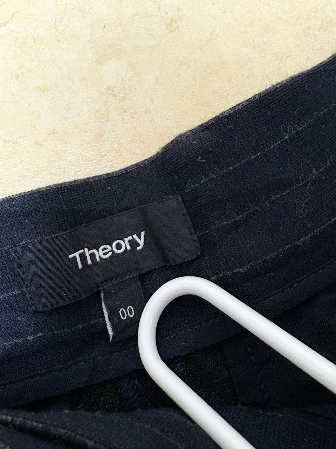 Theory 스트라이프 핀턱 와이드 팬츠 상품이미지2