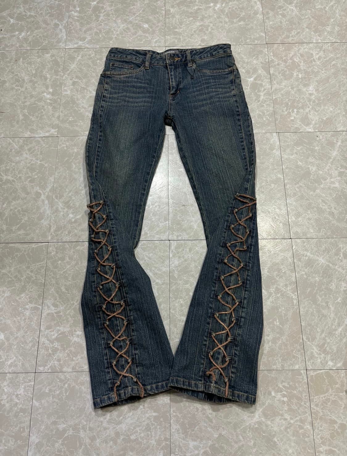 JOUER AUX ECHECS side corset detailpants 상품이미지2