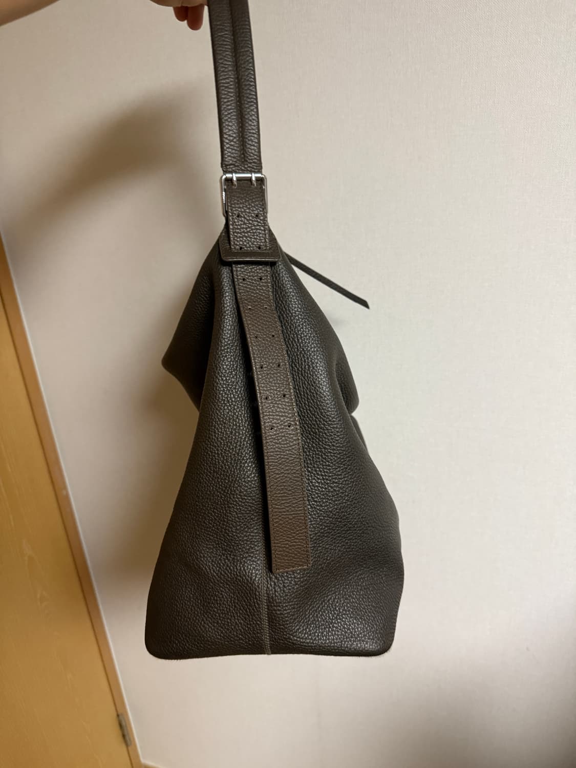 르메르 위켄드 벨트백 (다크브라운) 상품이미지3