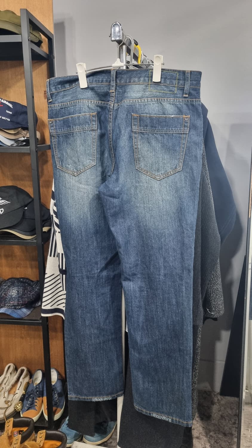 dkny 스트레이트 청바지 허리35 얼룩x 찢어짐x 상품이미지3