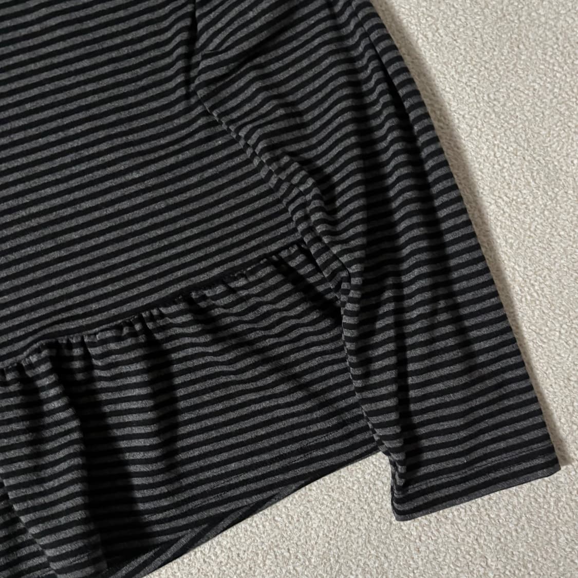 보세 스트라이프 이너 하단 프릴 탑 상품이미지2