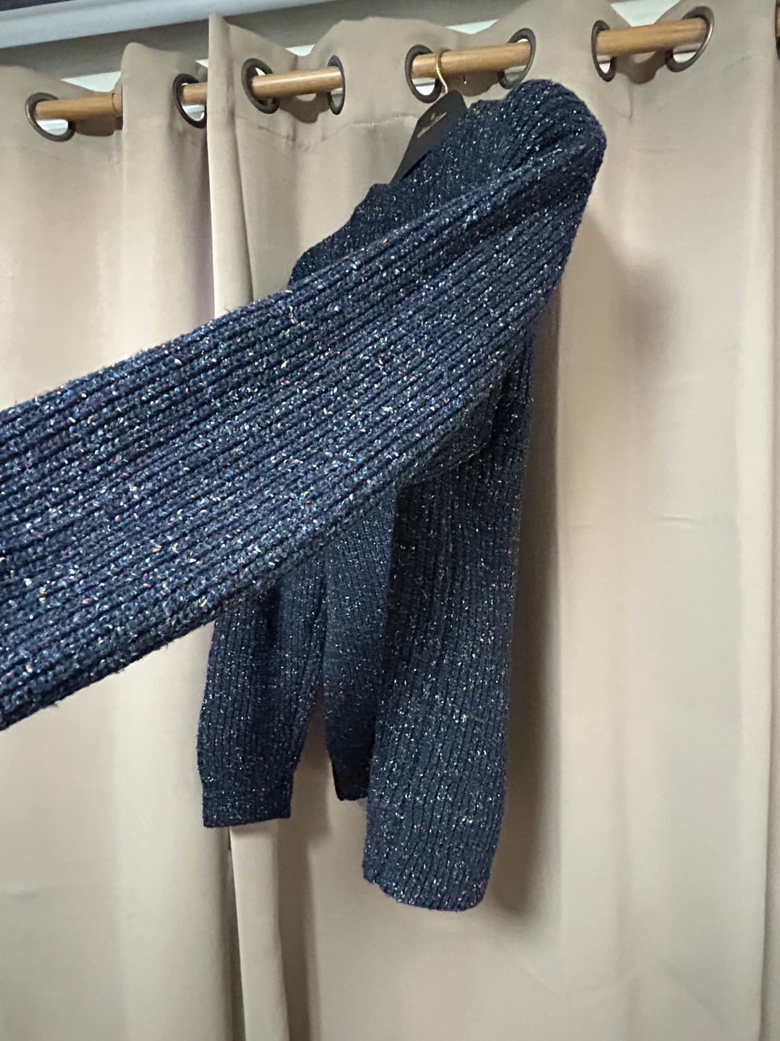 코스 도네갈 니트 네이비 24fw (XL) 상품이미지4