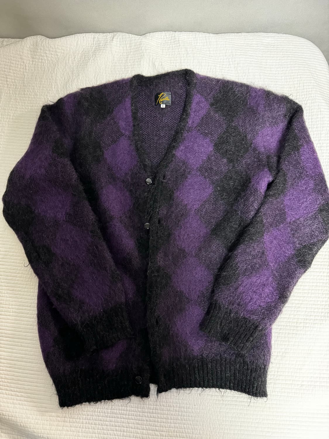 니들스 모헤어 다이아몬드 차콜 가디건 상품이미지1