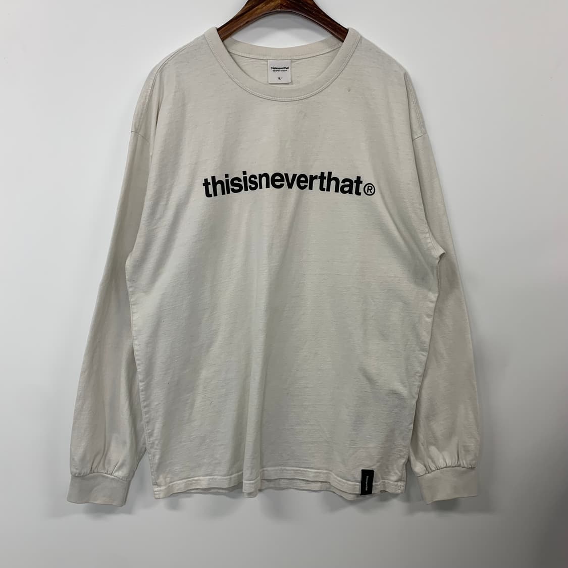 디스이즈네버댓 화이트 스펠아웃 긴팔티 상품이미지2