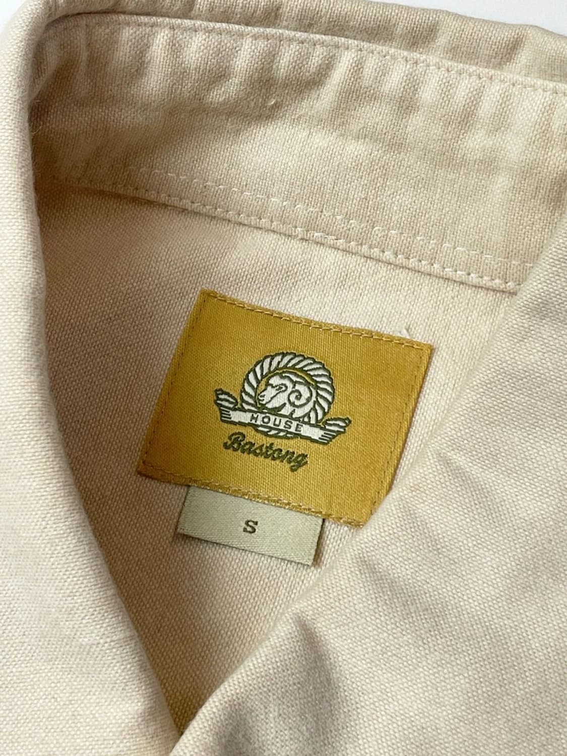 바스통 BASTONG 옥스퍼드 솔리드 포켓 셔츠 A1389 상품이미지5