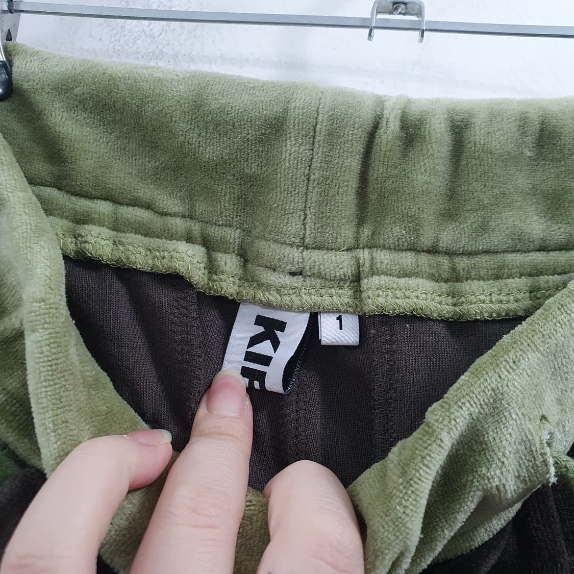 1 키르시 여성 벨벳 브라운 캐주얼 트레이닝 집업 셋업 SET 상품이미지6