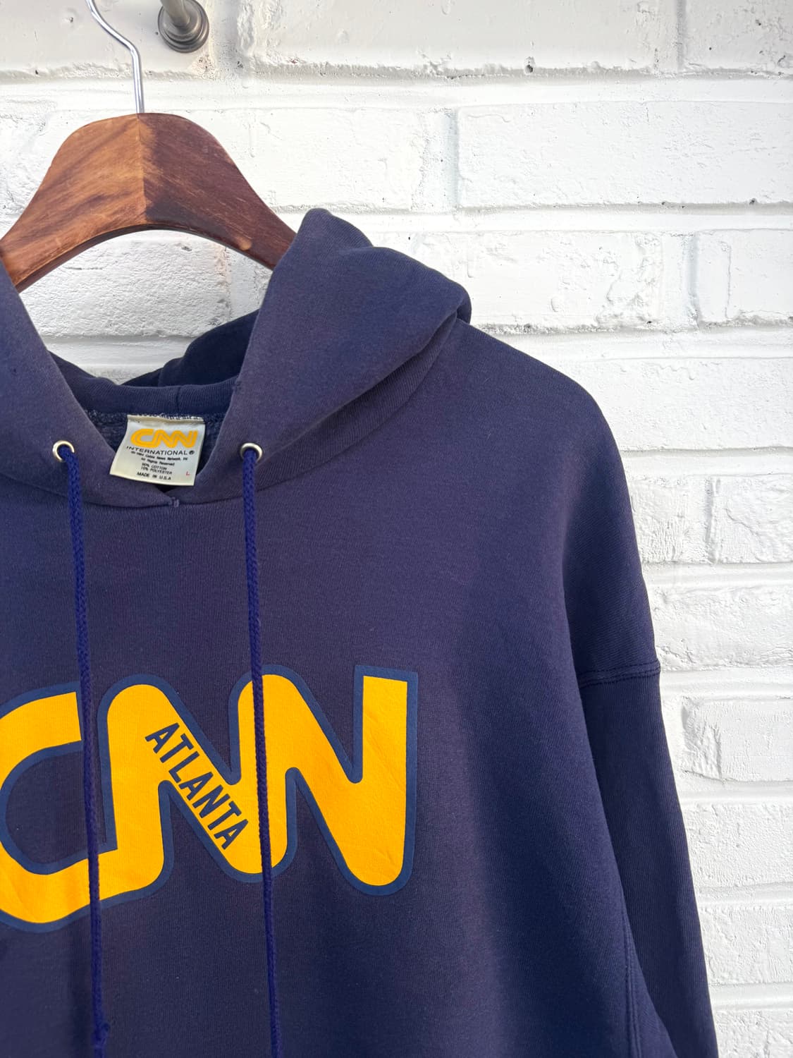 CNN 네이비 후드티 상품이미지4
