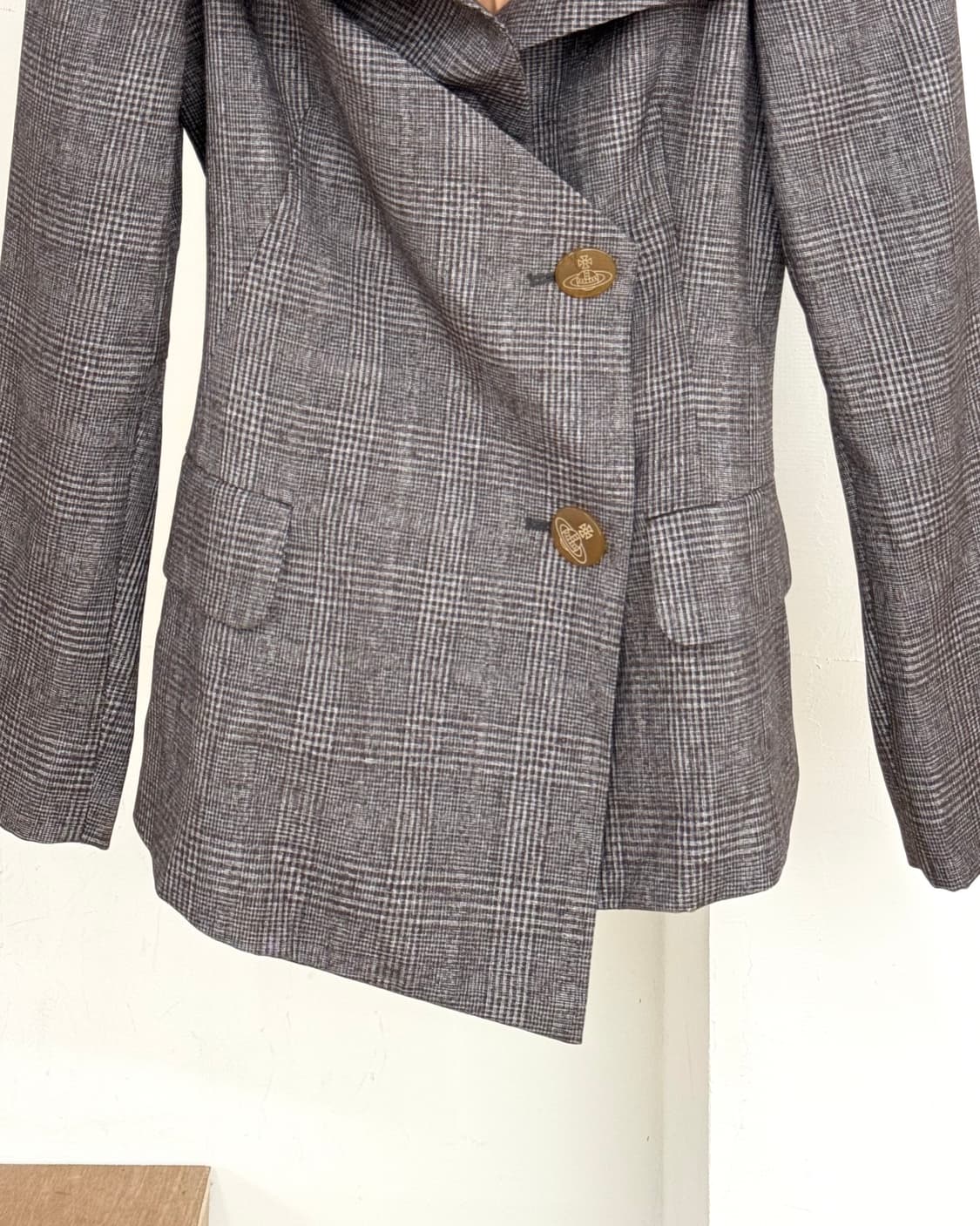 비비안 웨스트우드 브라운 체커드 블레이저 상품이미지5