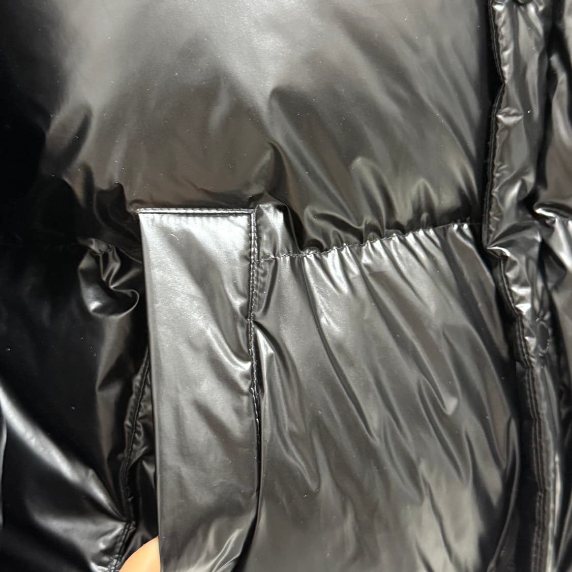 코드그라피 글로시 크롭 푸퍼 숏패딩 블랙 s code graphy 상품이미지5