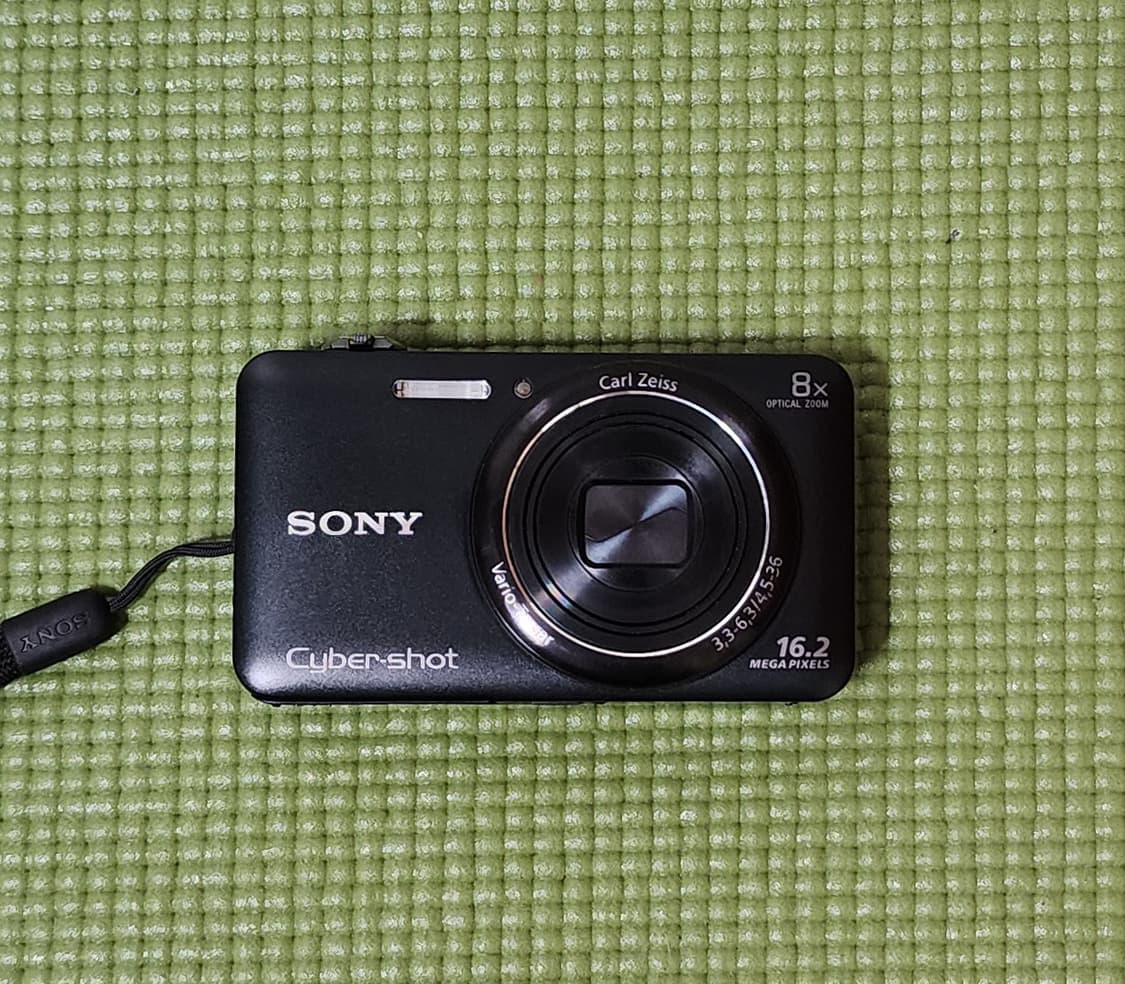 소니 사이버샷 DSC-WX60 디지털 카메라 팝니다. 상품이미지1