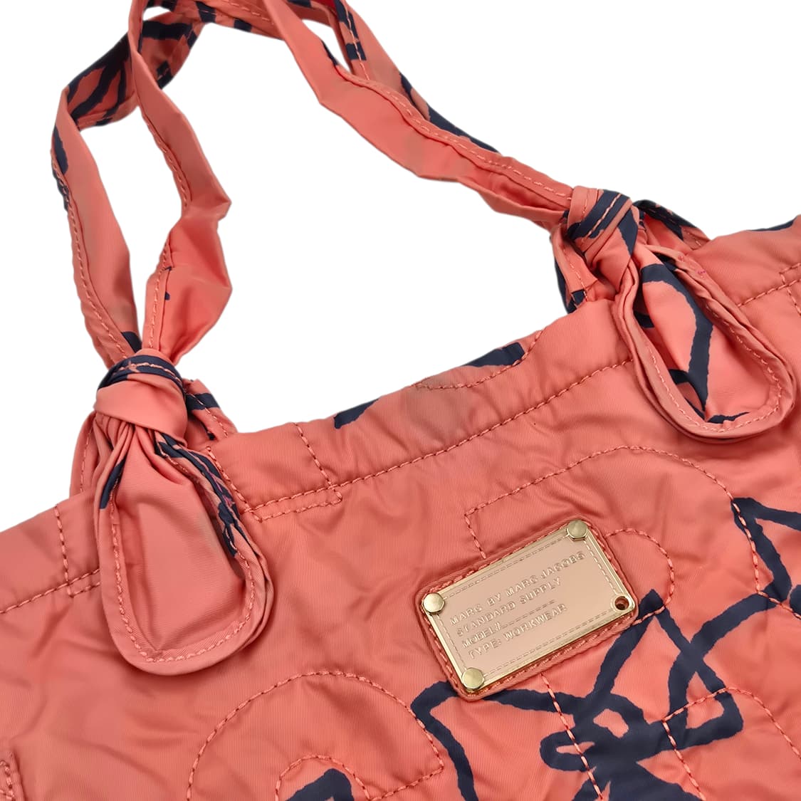 06s 마크제이콥스 패디드 퀼팅 리본 토트백 상품이미지4