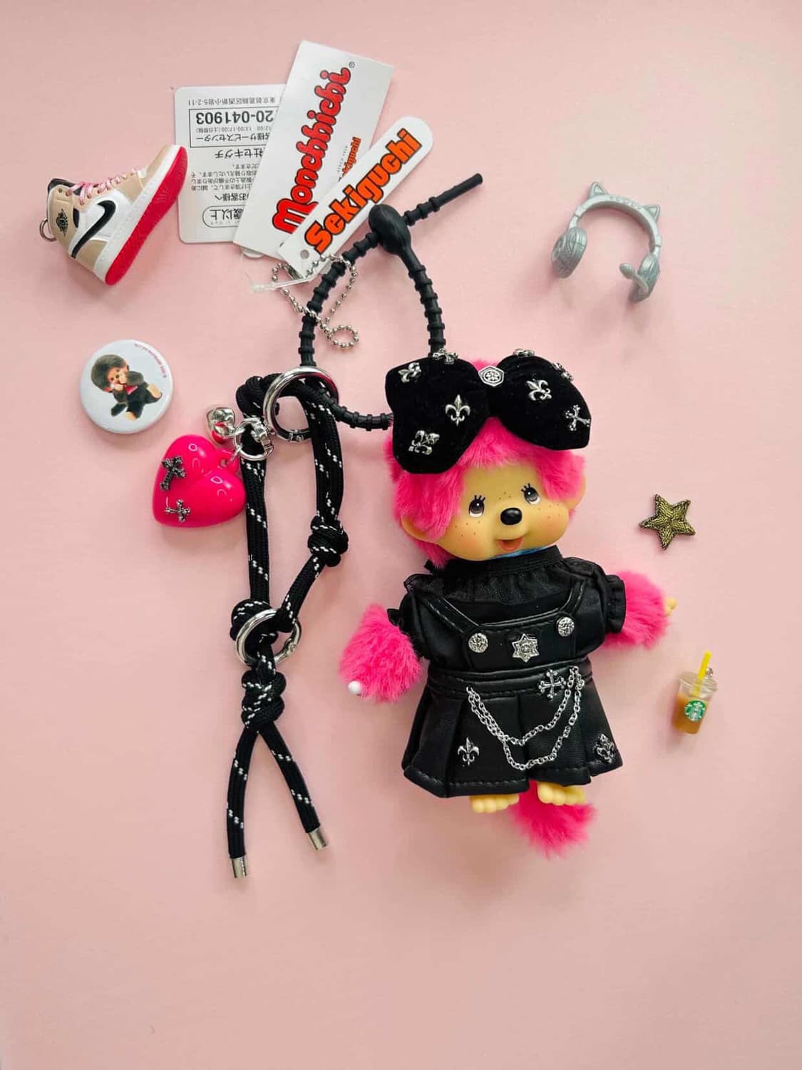 (71)정품몬치치💕크롬힙걸 커스텀키링 상품이미지1