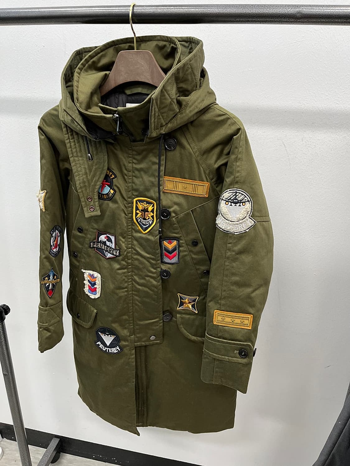 여) 페트레이 마커패치 다운파카  상품이미지1