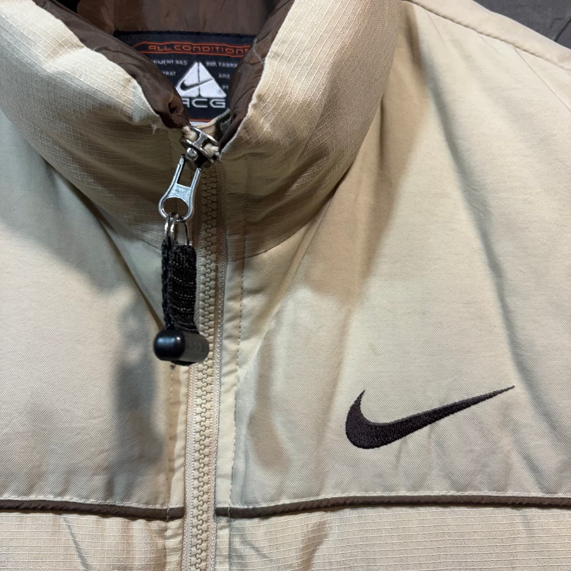 [M] NIKE 나이키 ACG 조끼 패딩 상품이미지2