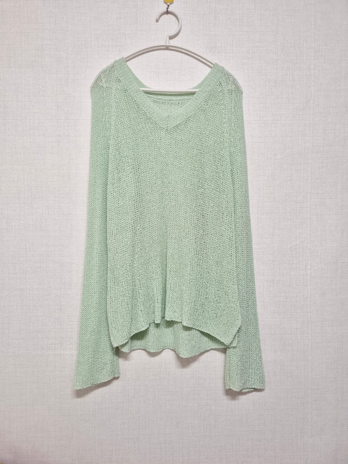 민트색 브이넥 니트 긴팔 상품이미지1