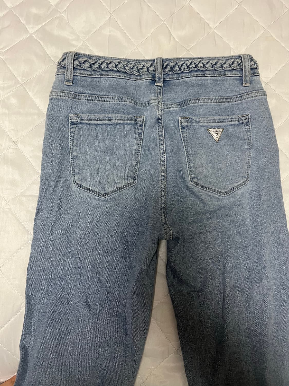 게스 여성 부츠컷 연청바지 상품이미지4