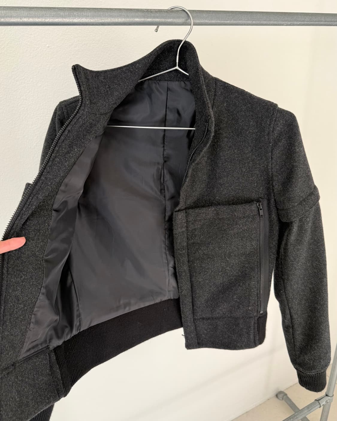 nicolas andreas taralis x uniqlo 상품이미지2