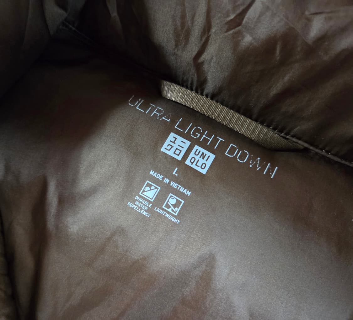 유니클로 울트라 라이트 브라운 다운 패딩
 상품이미지4