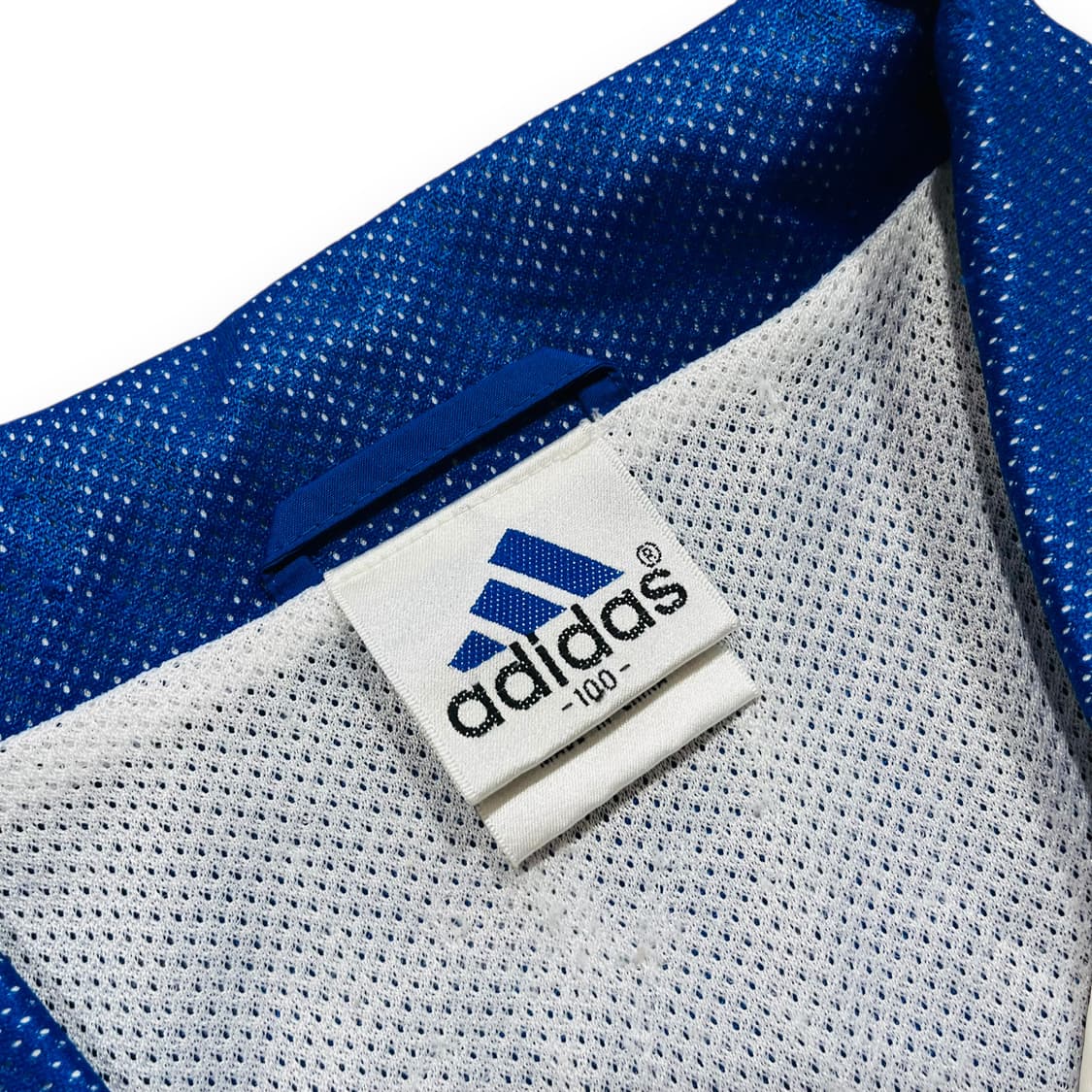 아디다스 90s 이큅먼트 오버 메쉬 디테일 윈드브레이커 상품이미지4