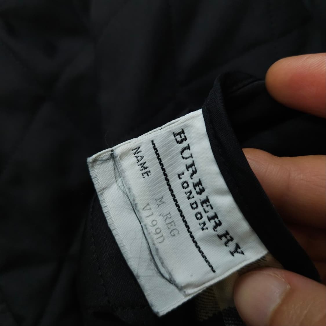 버버리 여성 퀼팅 자켓 블랙  상품이미지8