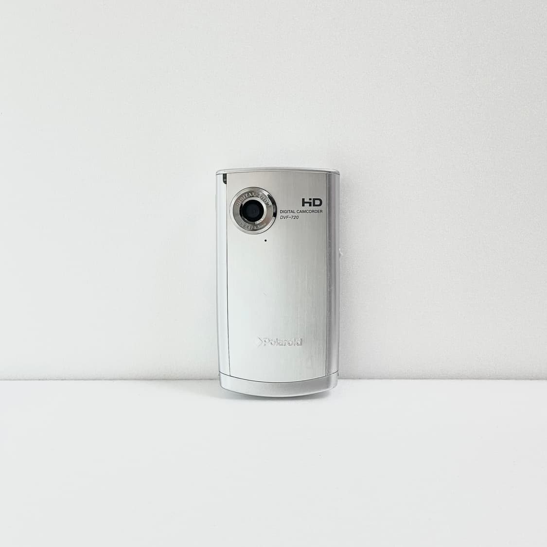폴라로이드 dvf 720 실버 polaroid dvf 720 상품이미지3