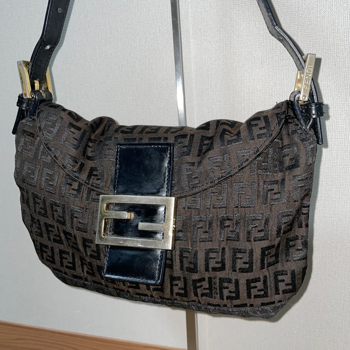 빈티지 펜디 주카 미니숄더백 (브라운/금장) 상품이미지2