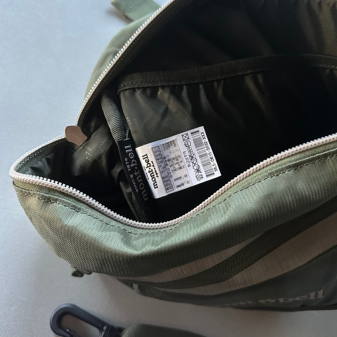 몽벨 mont-bell BAUM 바움 힙색 다크 카키 상품이미지9