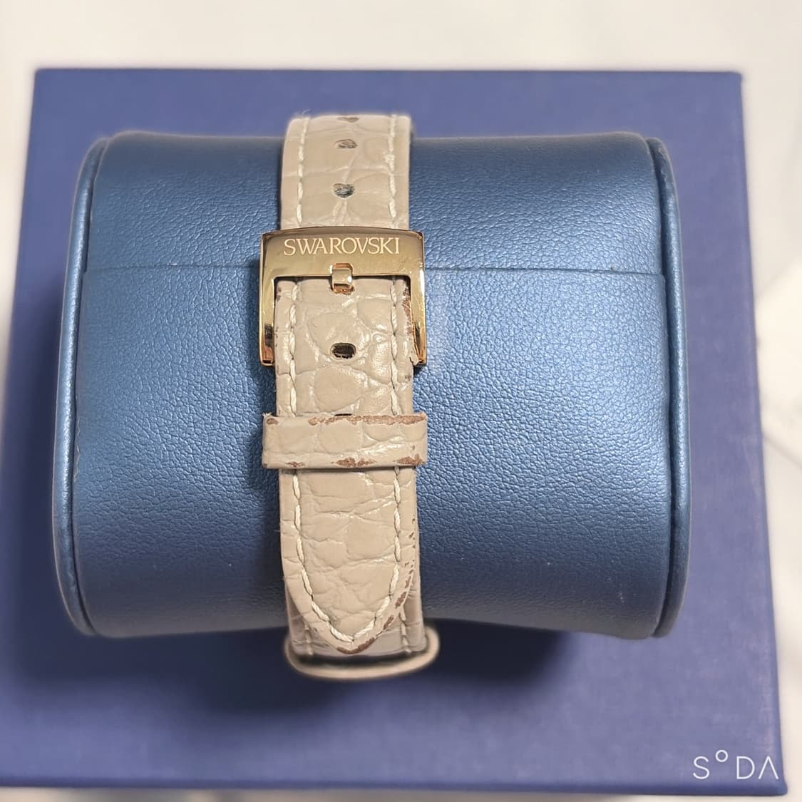 스와로브스키 여성 가죽 시계 5452495 상품이미지5