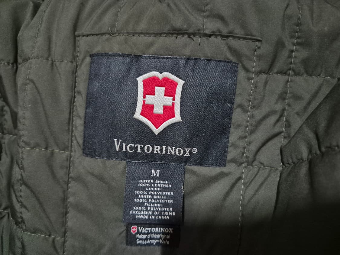 VICTORiNOX 빅토리녹스 가죽자켓( m) 상품이미지9