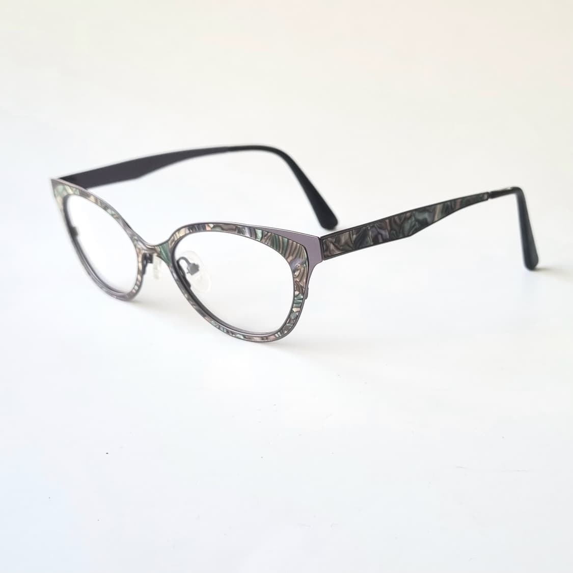 데드스탁  민낯에도 분위기 낼수있는 캣아이 안경테  505 상품이미지4