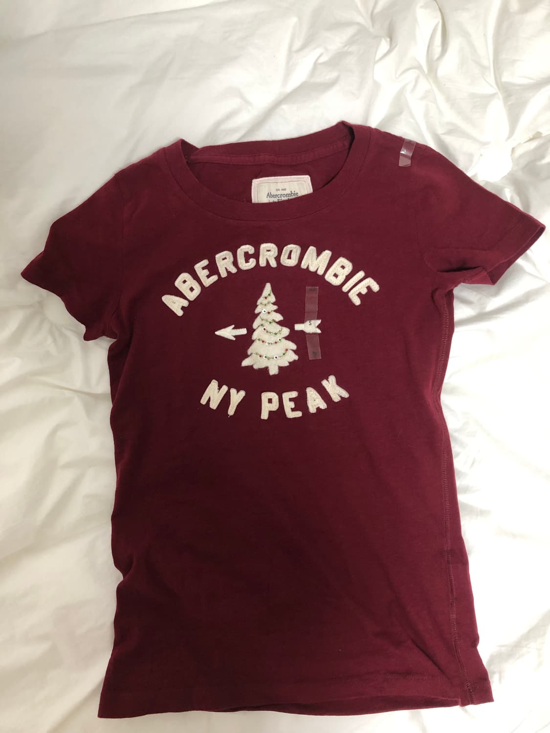 아베크롬비 반팔 새상품 상품이미지2