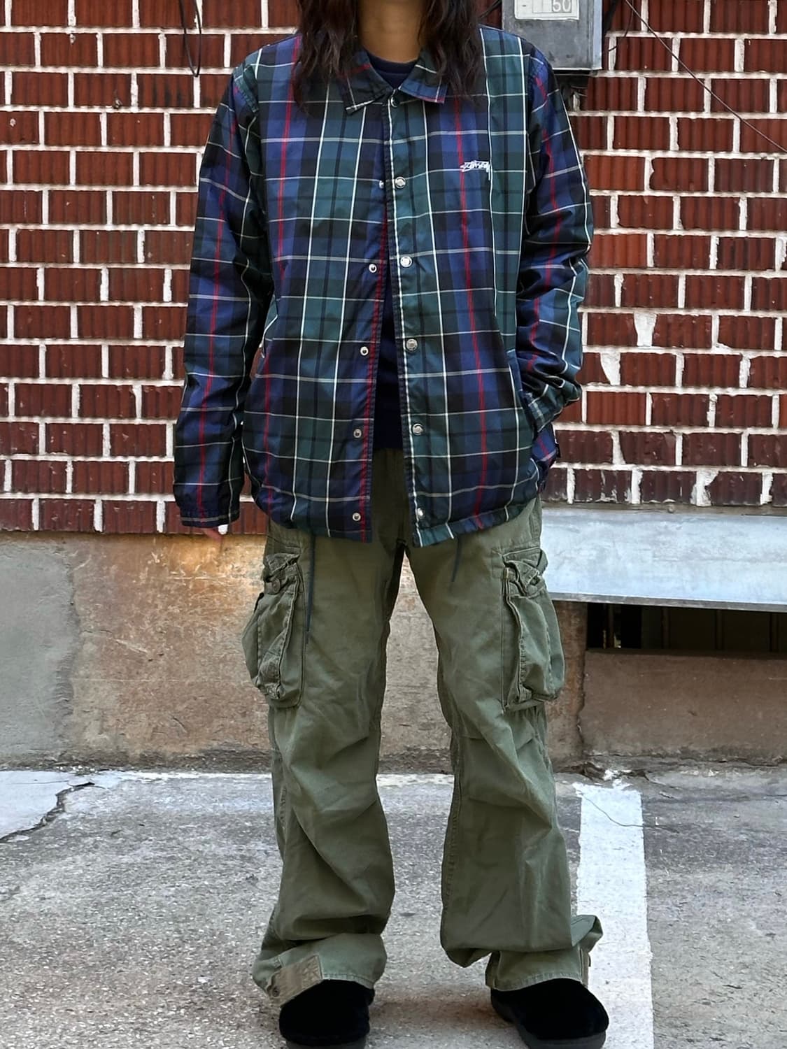 스투시 코치자켓 데우스 맨투맨 카키 카고팬츠 코디 상품이미지1