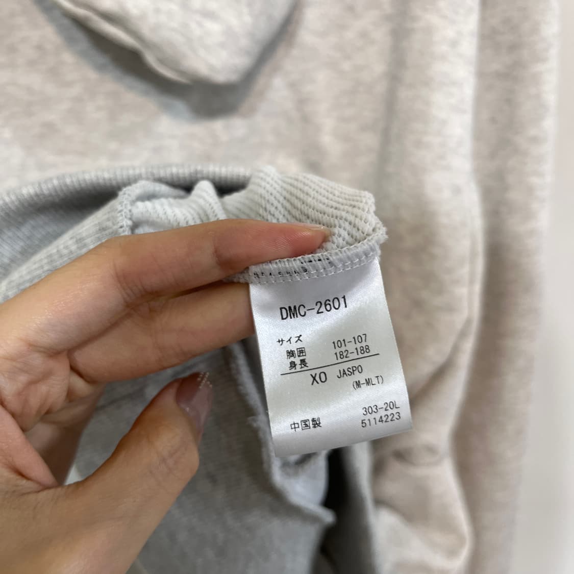 데상트 남성 기모 후드티 XL 일본정품 상품이미지3