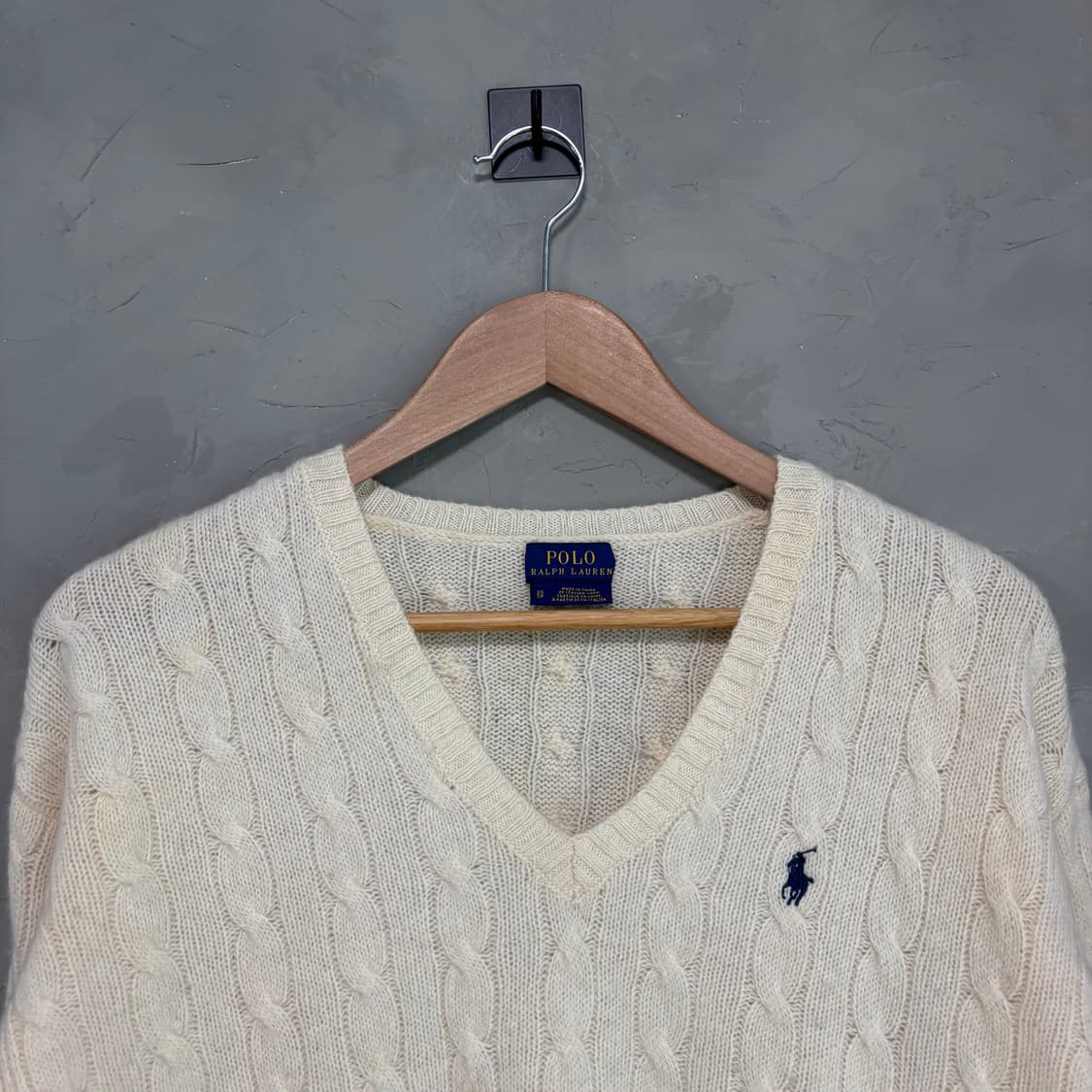 폴로 랄프로렌 신형 브이넥 캐시미어 니트 아이보리 상품이미지2