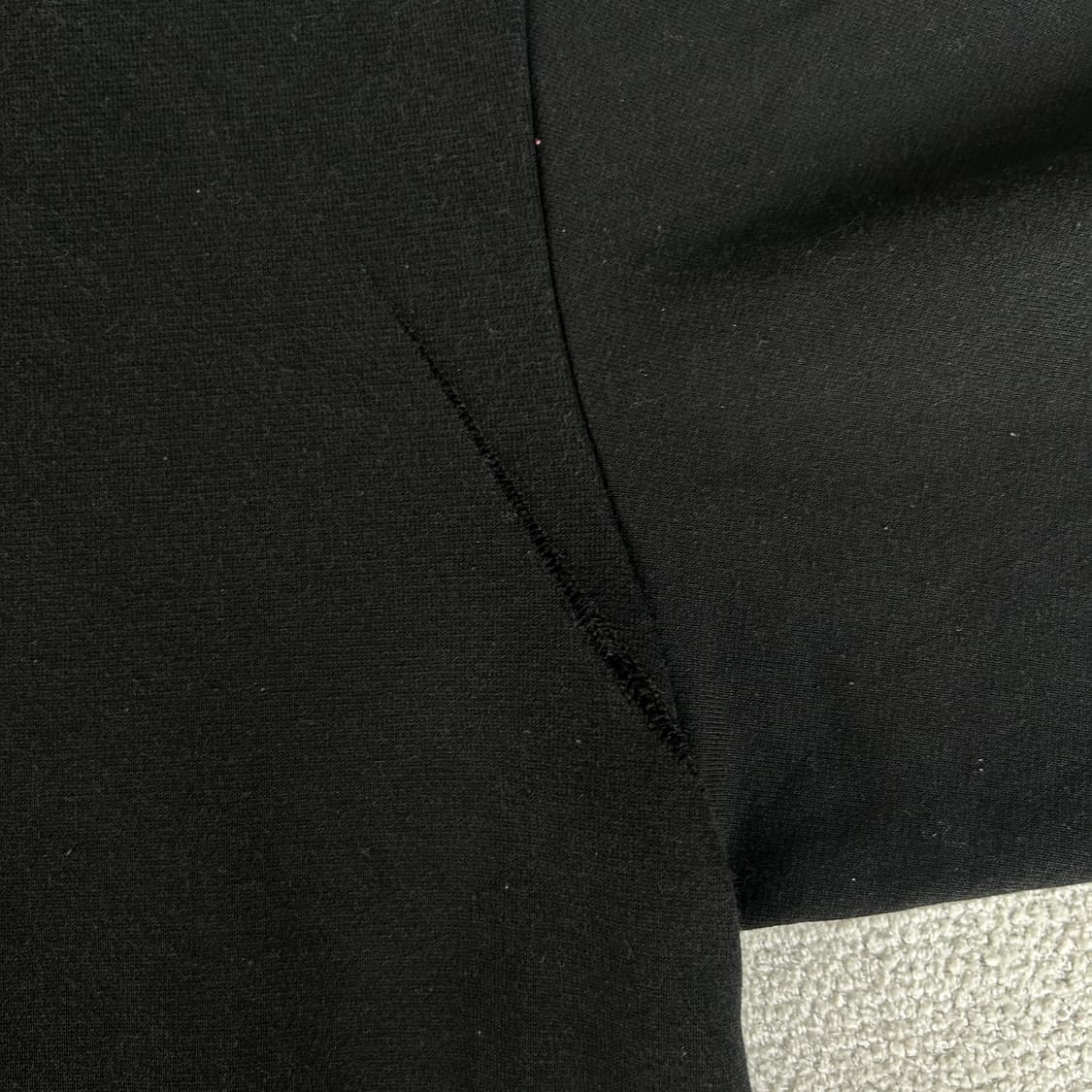 엄브로 블랙 맨투맨 110 상품이미지4