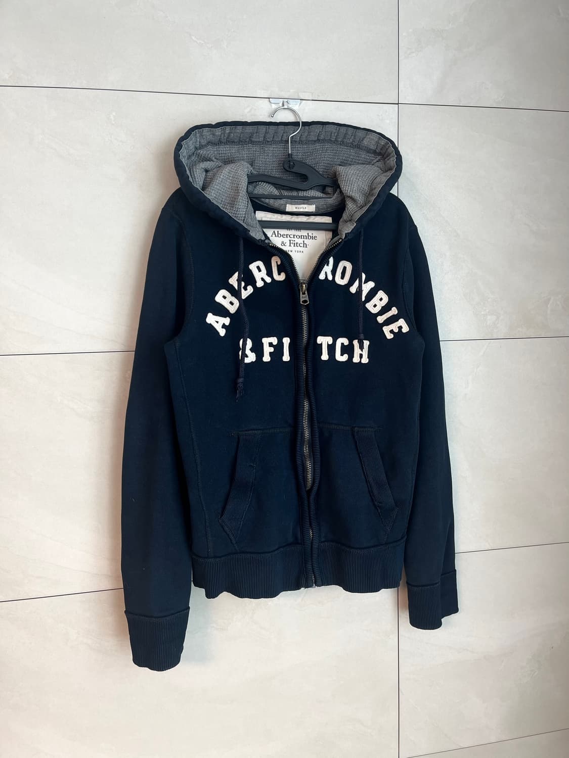 아베크롬비 스펠로고 대장 후드집업 네이비 [M] 상품이미지2