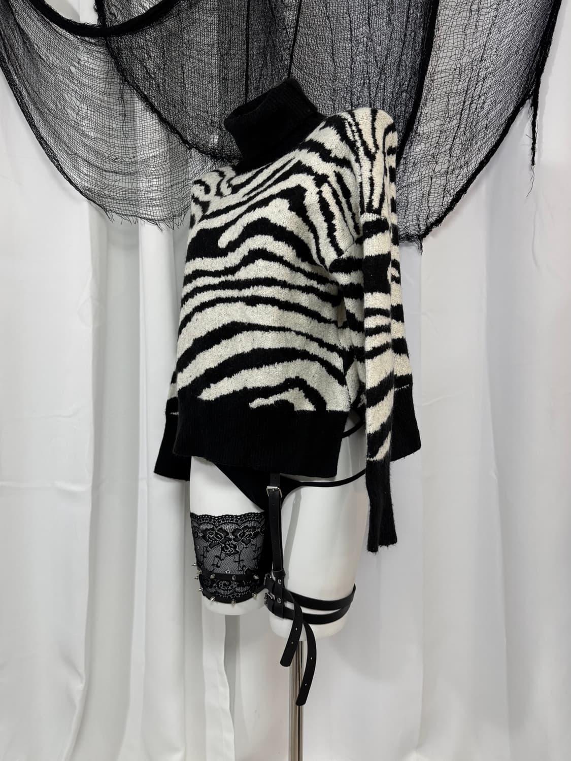 zebra turtleneck 상품이미지2