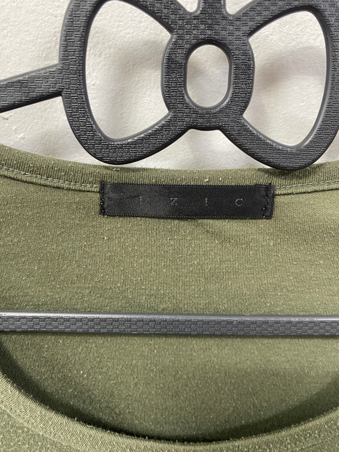 [IZIC] 카키 펑크 큐빅 롱슬리브 상품이미지8