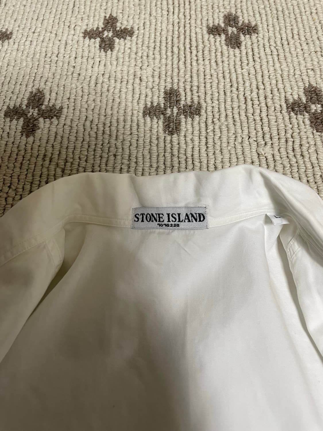 스톤아일랜드 반팔 셔츠 상품이미지4