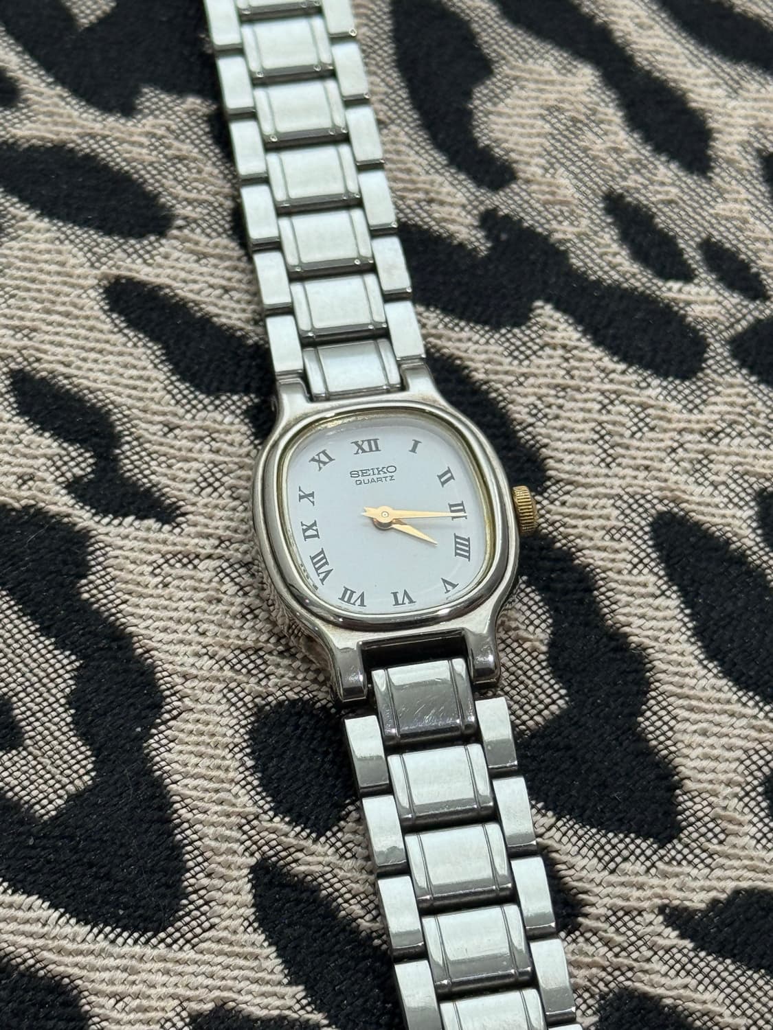 90s 빈티지 세이코 로마인덱스 쿼츠 상품이미지3