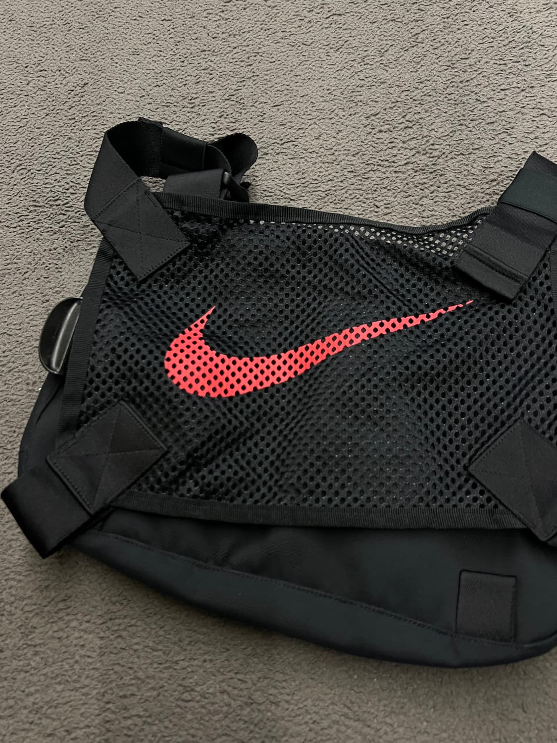 나이키 MMW 체스트 유틸리티 백 처분  상품이미지2