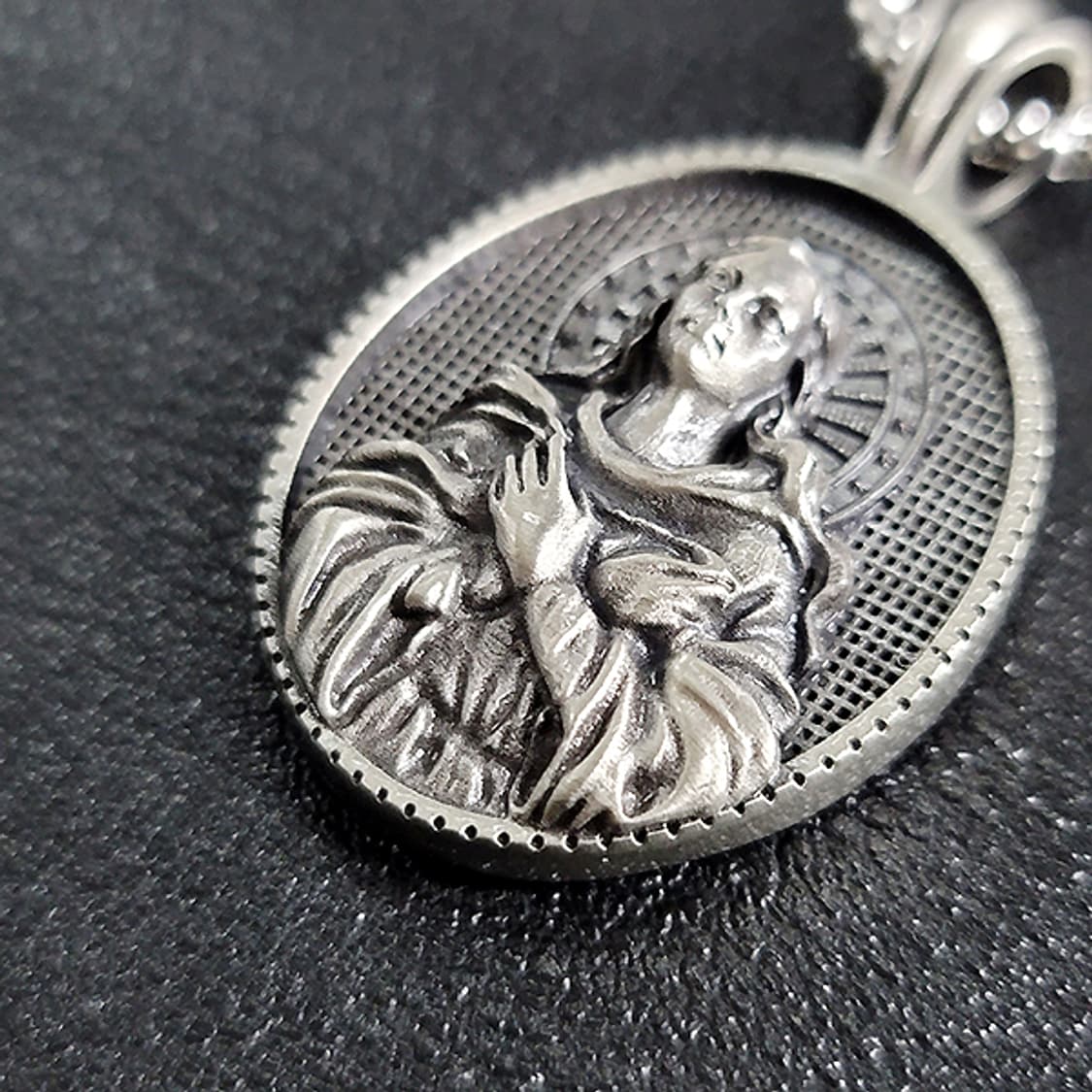 성모마리아 천주교 기독교 주석 펜던트 클래식 남자 목걸이 상품이미지3