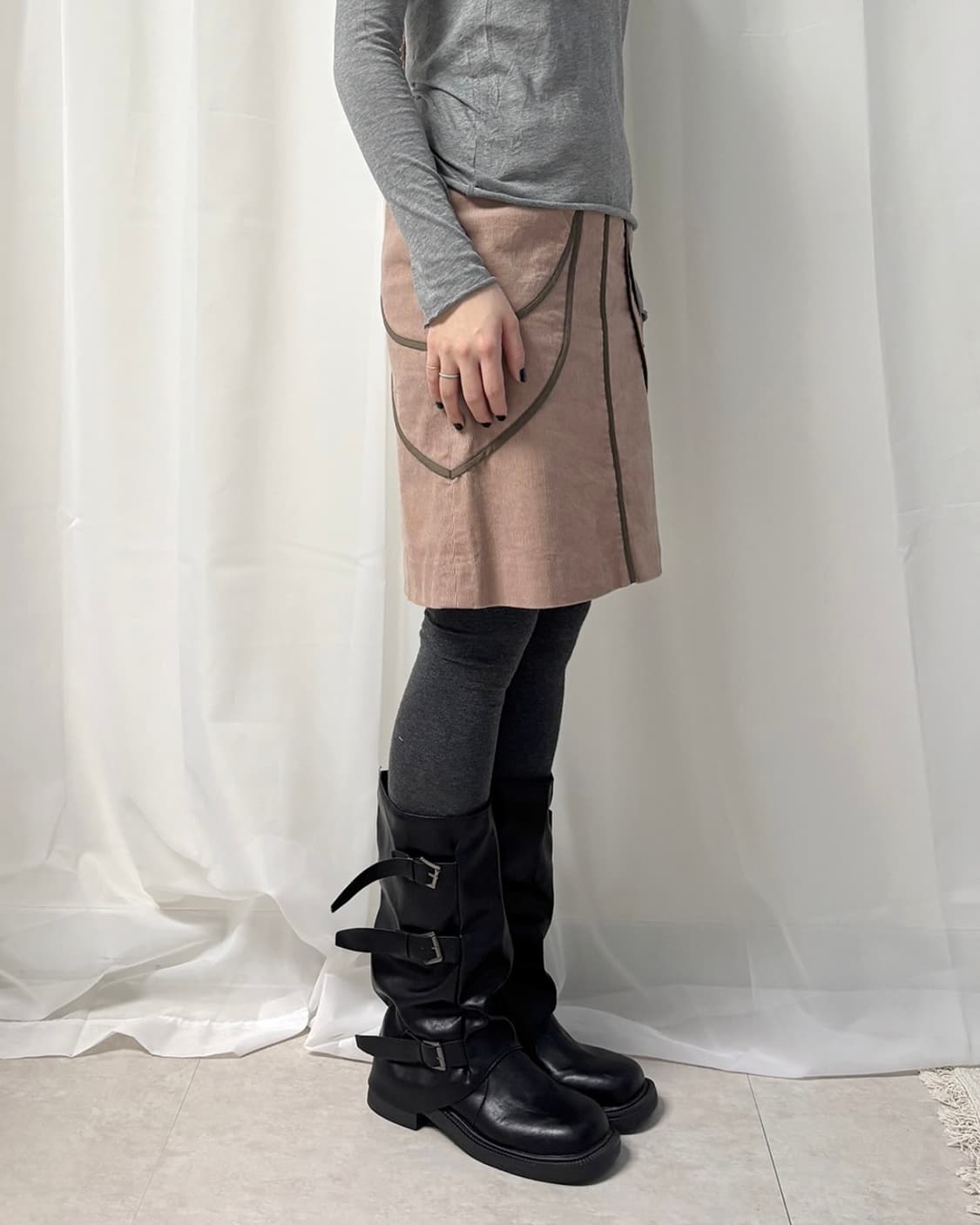 LOUNIE 인디핑크 모카 파이핑 코듀로이 미디 스커트 상품이미지2