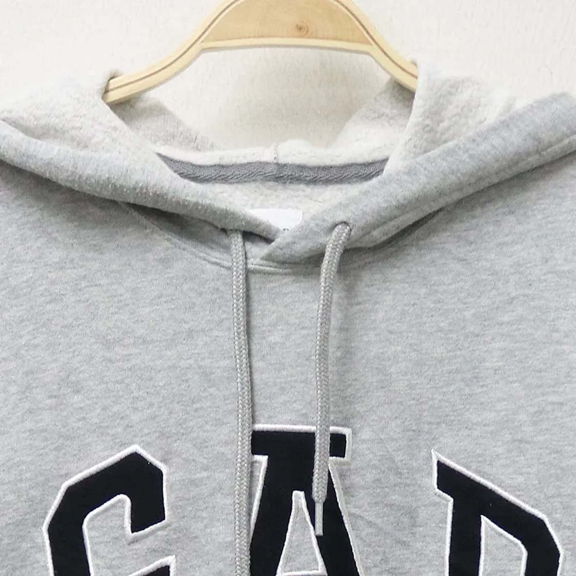 갭 베이직 로고 후드티셔츠 63565 상품이미지3