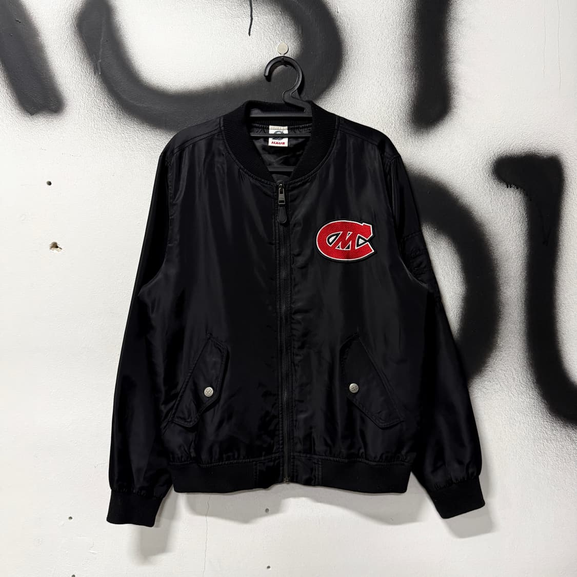 Holl Haus 홀 하우스 올드스쿨 팀 캐나디안 자수 패치 바시티 자켓 상품이미지1