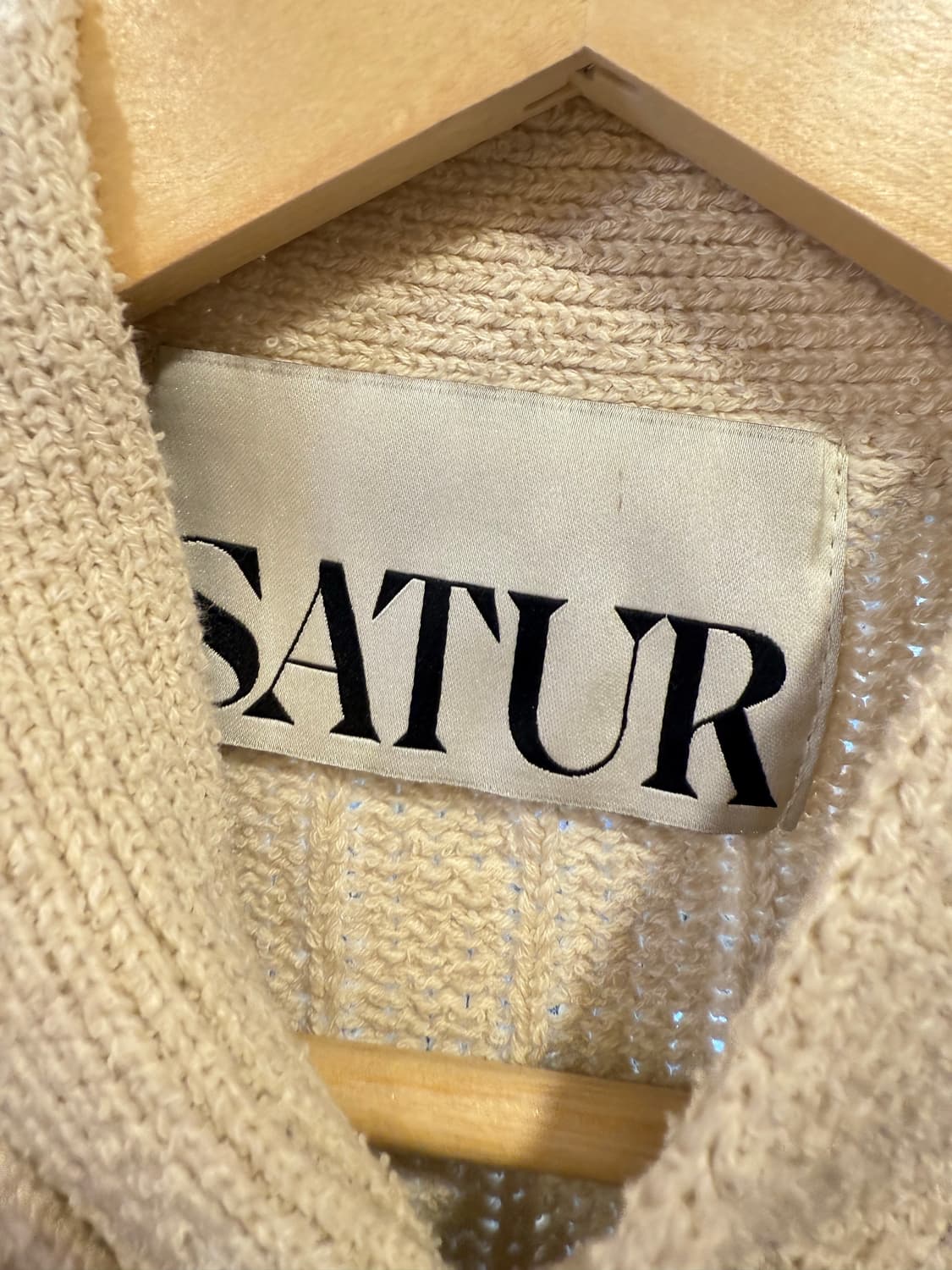 세터 아이보리 니트 가디건 상품이미지2